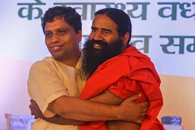 Arrest warrant issued against Baba Ramdev and Acharya Balakrishna over misleading Ads