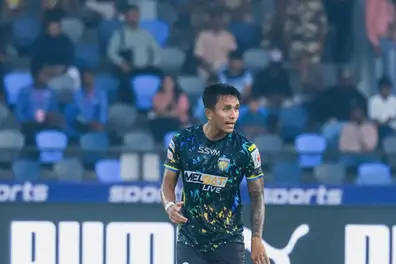 Kerala Blasters sign Bikash Yumnam from Chennaiyin FC