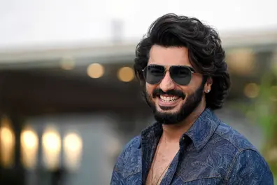 Miraculous escape for Arjun Kapoor and other actors as ceiling collapses on film set in Mumbai!