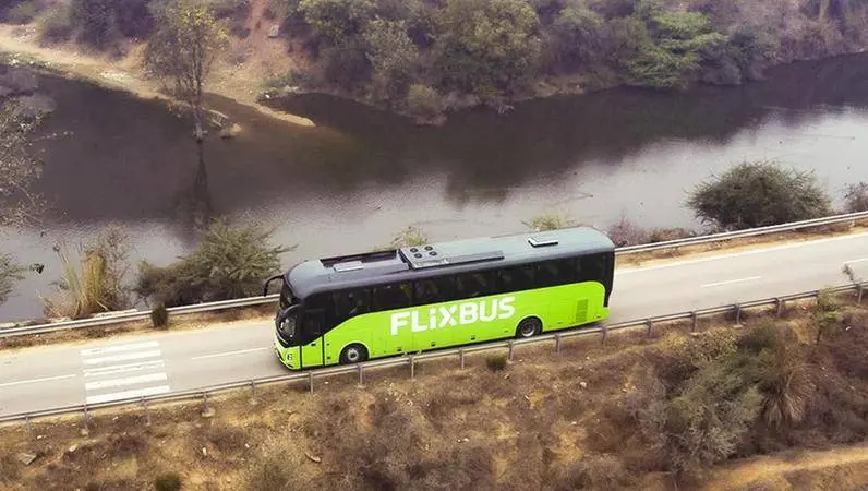ഫ്ളിക്സ് ബസ് | Photo: Flix
