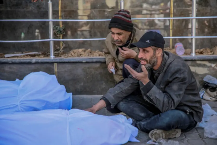 Israel and Hamas edge closer to ceasefire, hostage releases and Israeli withdrawal on the table