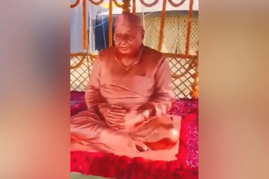 ‘Anti-Hindu and anti-Sanatan’: Mulayam's statue in Mahakumbh triggers controversy