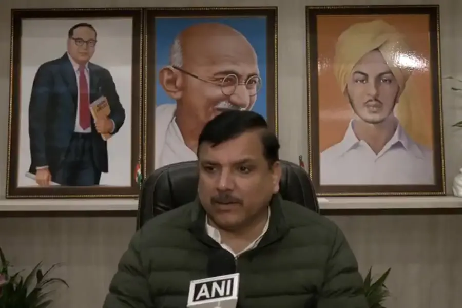 Where did this CAG report come from? AAP MP accuses BJP of poll code violation | VIDEO