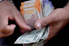ക്ഷേമ പെന്‍ഷന്‍കാര്‍ക്ക് ഓണ സമ്മാനം; കുടിശ്ശികയടക്കം രണ്ട് മാസത്തെ പെന്‍ഷന്‍ ഒരുമിച്ച്