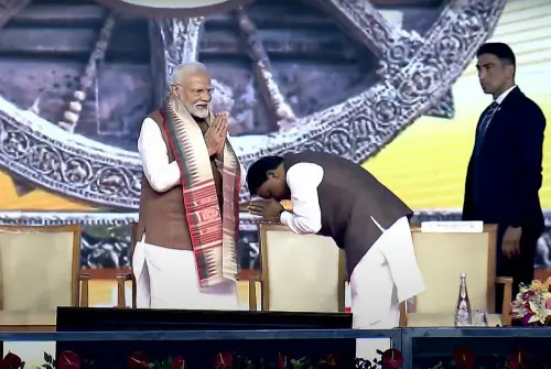 PM Narendra Modi being felicitated by Odisha CM Mohan Charan Majhi during the inauguration of 'Pravasi Bharatiya Divas', in Bhubaneswar. | PTI