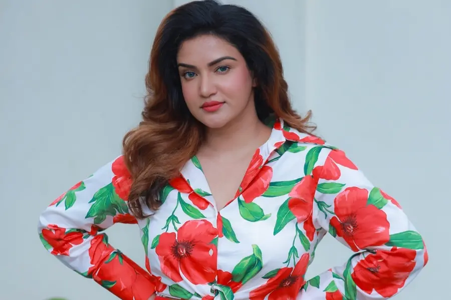 ‘I declare war on you,’ Honey Rose responds to vulgar remarks about her style choices