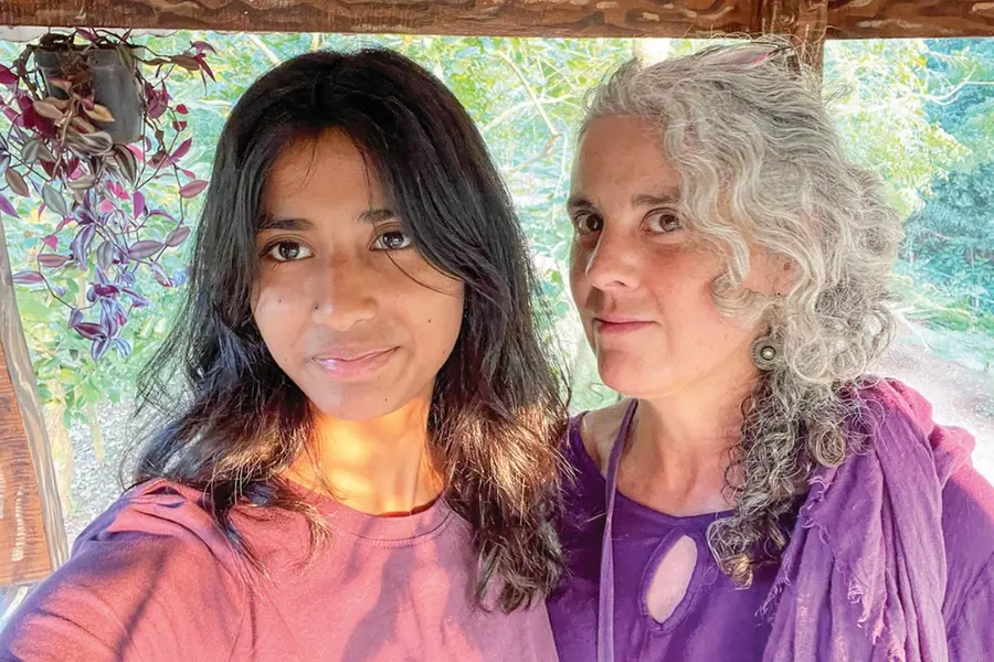 Indian native from Spain searches for mother who abandoned her 20 years ago in Bhubaneswar