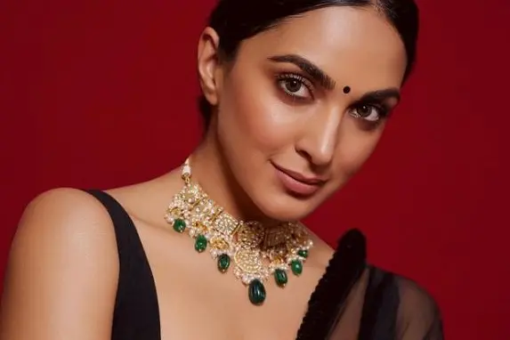 Is Kiara Advani really hospitalised? Actress clears air