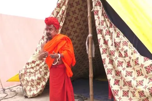 32 years without a bath: Chhotu Baba captures attention at Maha Kumbh Mela