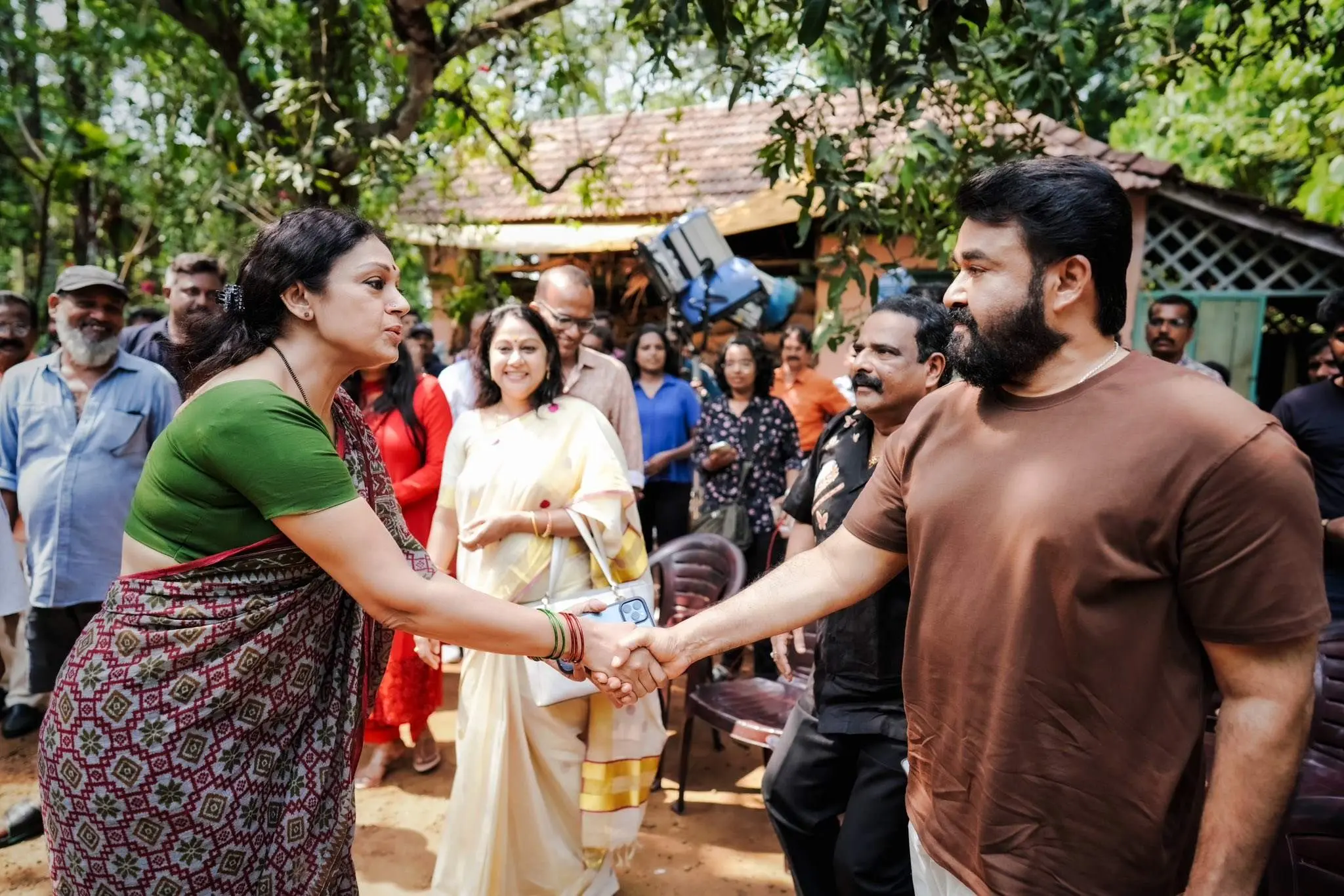 Shobana, Mohanlal | Photo: Mohanlal/X
