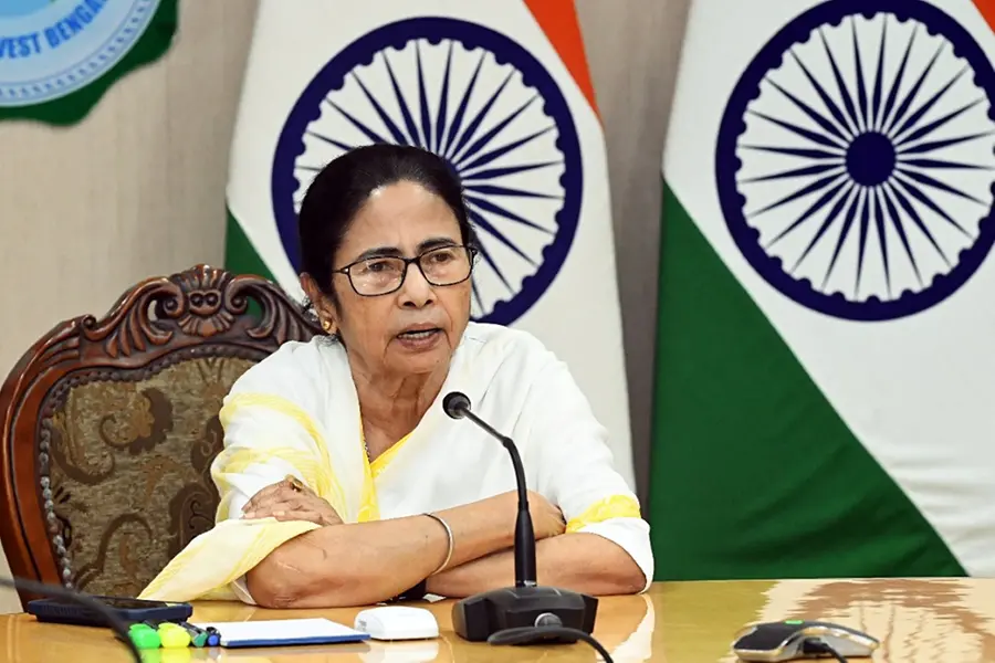 'Goons enter India through BSF', Mamata criticises security forces over infiltration issues