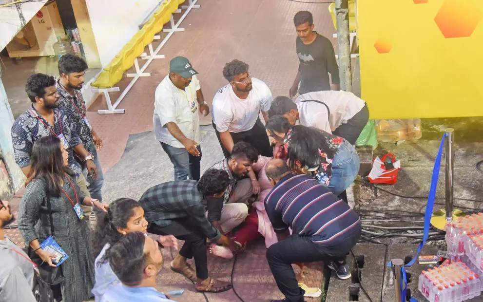 Injured Uma Thomas MLA is being rescued by volunteers | Photo: PTI
