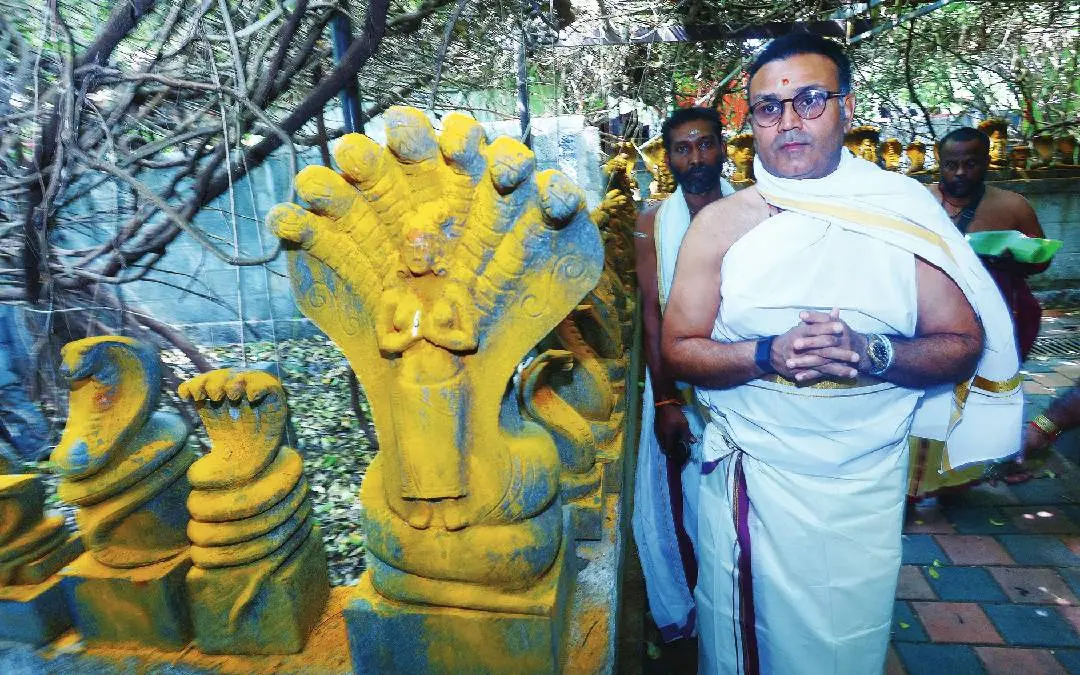 Sehwag at Sree Pulikkal Vishwanagayakshi Temple in Palakkad. | Photo: MBI