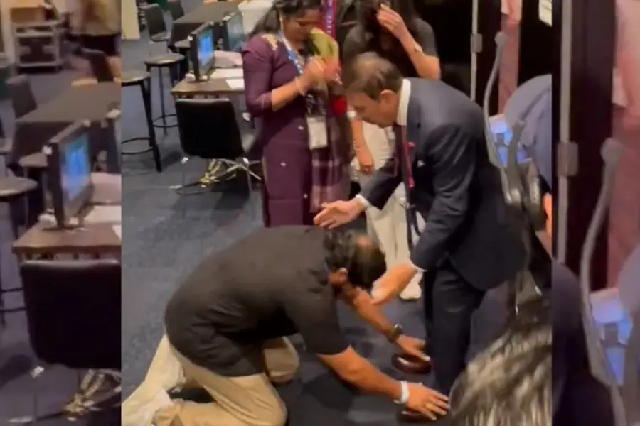Emotional moment: In reverence, Nitish Reddy's father bows and touches ...