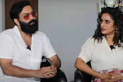 ‘Actors are like beggars..' feels Surabhi Lakshmi; Vishnu Agasthya counters