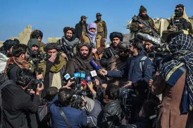Taliban hits back at Pakistan, claims multiple attacks beyond the 'hypothetical line'