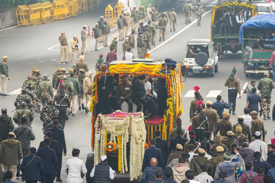 Funeral procession of Dr Manmohan Singh | Photo: PTI
