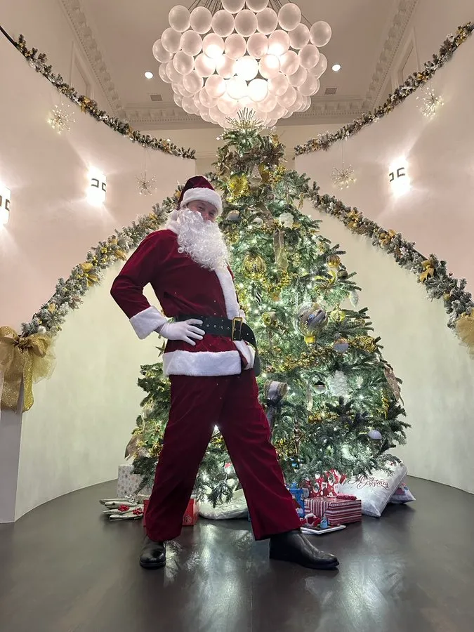 Elon Musk celebrates Christmas as 'Ozempic Santa,' shares playful post | Mathrubhumi English Elon Musk celebrates Christmas as 'Ozempic Santa,' shares playful post | Mathrubhumi English