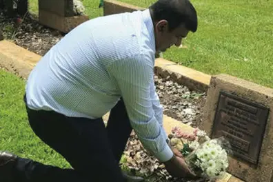 Australian Minister from Kottayam finds grave of Thalassery woman killed in Cyclone Tracy in Darwin