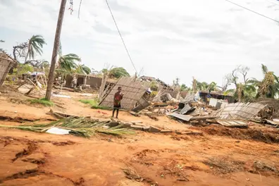 120 killed as Cyclone Chido strikes Northern Mozambique