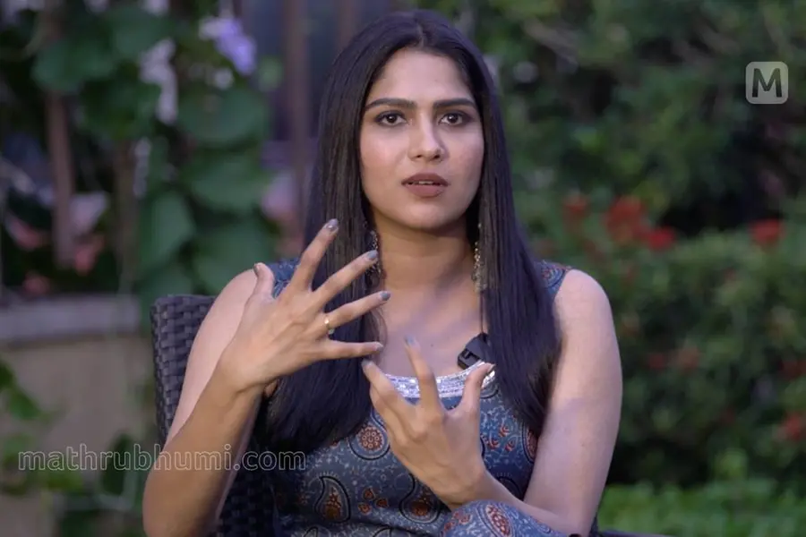 'Yes! I touch his feet, wash his plates,' Swasika asserts giving husband upper hand in marriage