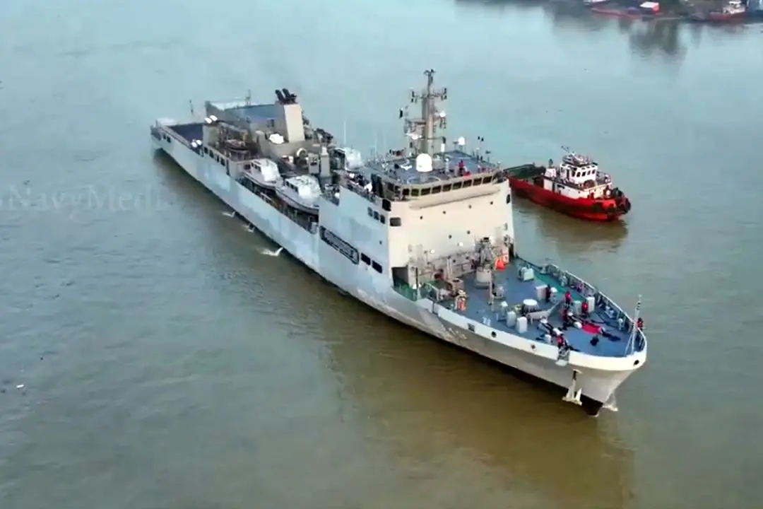 INS Nirdeshak