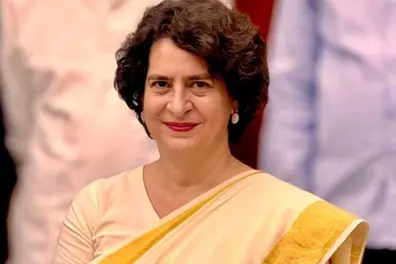 Priyanka embraces traditional Kerala attire in Parliament | SEE PHOTOS