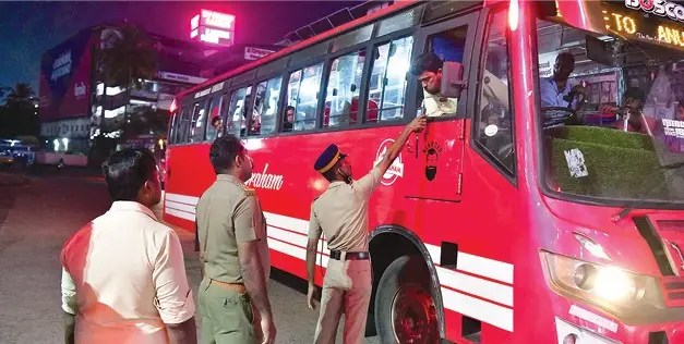 Joint night inspection conducted by the Motor Vehicle Department and the police in Kozhikode