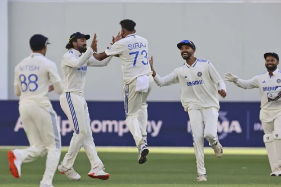 Australia crumbles to 67-7 as Bumrah and Siraj dominate on challenging Perth pitch