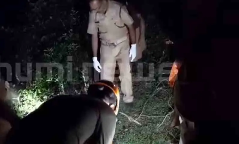 Visuals from Koyilandy where the dead body of the newborn was found | Photo: Screengrab/ Mathrubhumi News