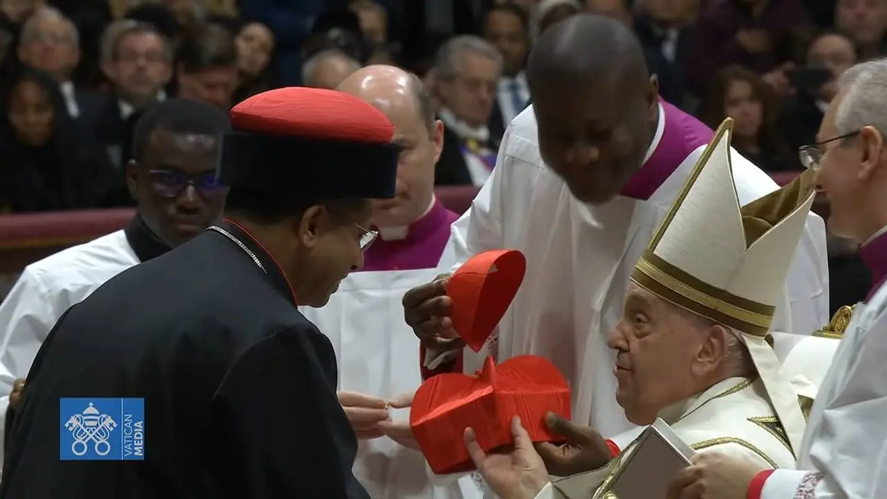 Mar George Koovakkad with Pope Francis | Photo: Screengrab Vatican News Video
