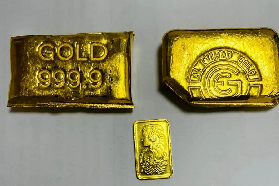 Passenger caught with gold valued at Rs 72.7 lakhs at IGI airport