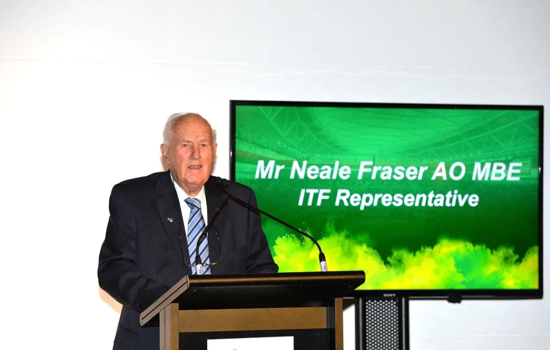 Neale Fraser | Photo: gettyimages