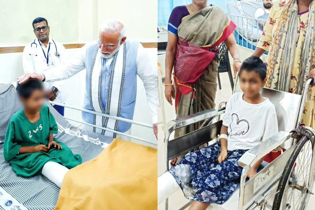 PM Modi consoling Avantika (L) and Avantika (R)