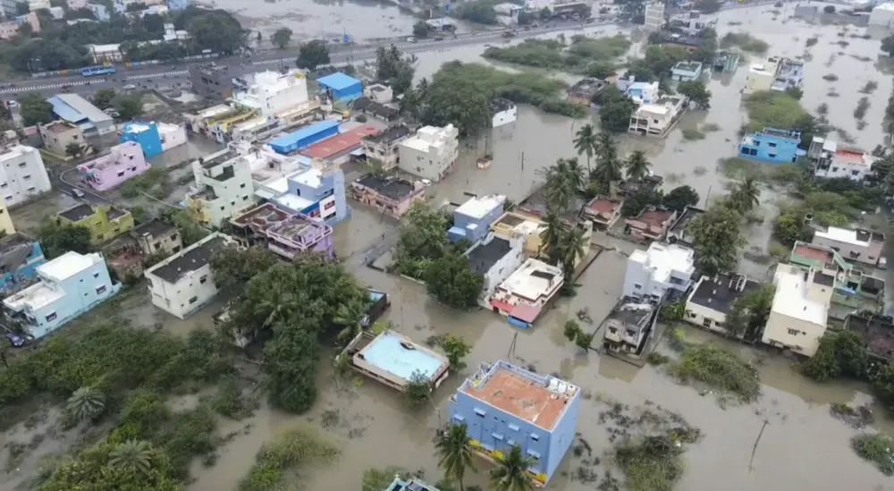 Flooded Pandiyan Nagar area following heavy rainfall in the aftermath of Cyclone Fengal in Villupuram district | PTI