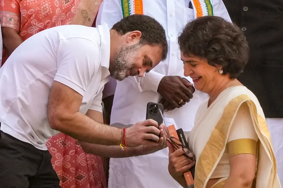 Rahul and Priyanka Gandhi to visit Wayanad on Saturday to thank people