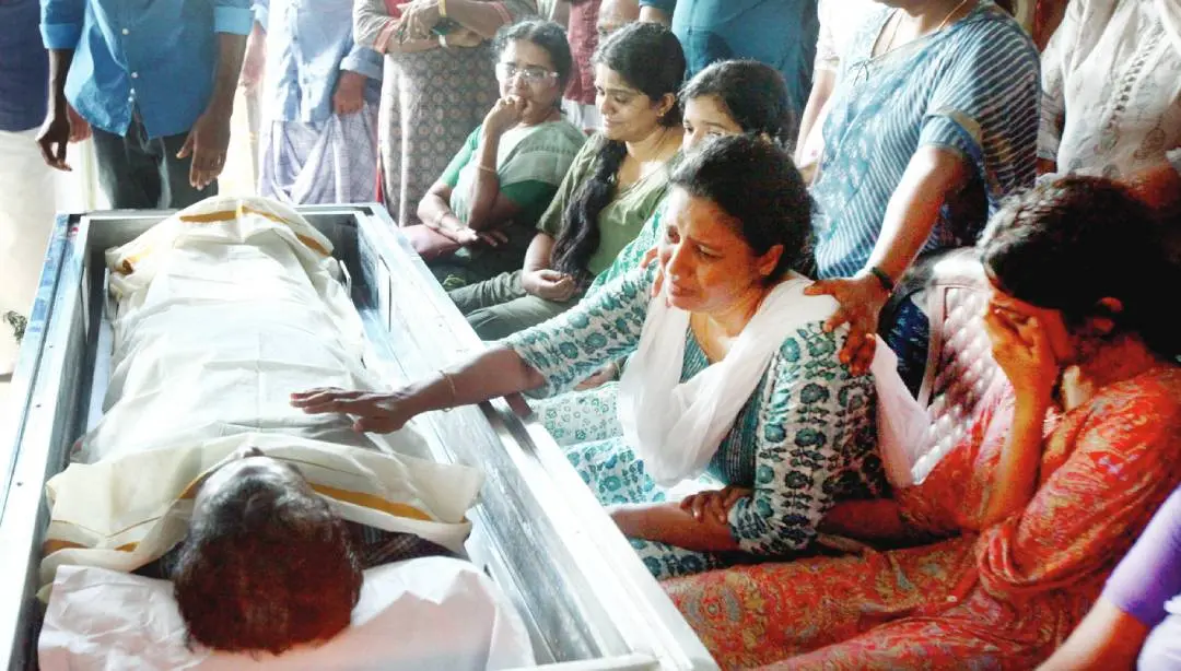 naveen babu wife