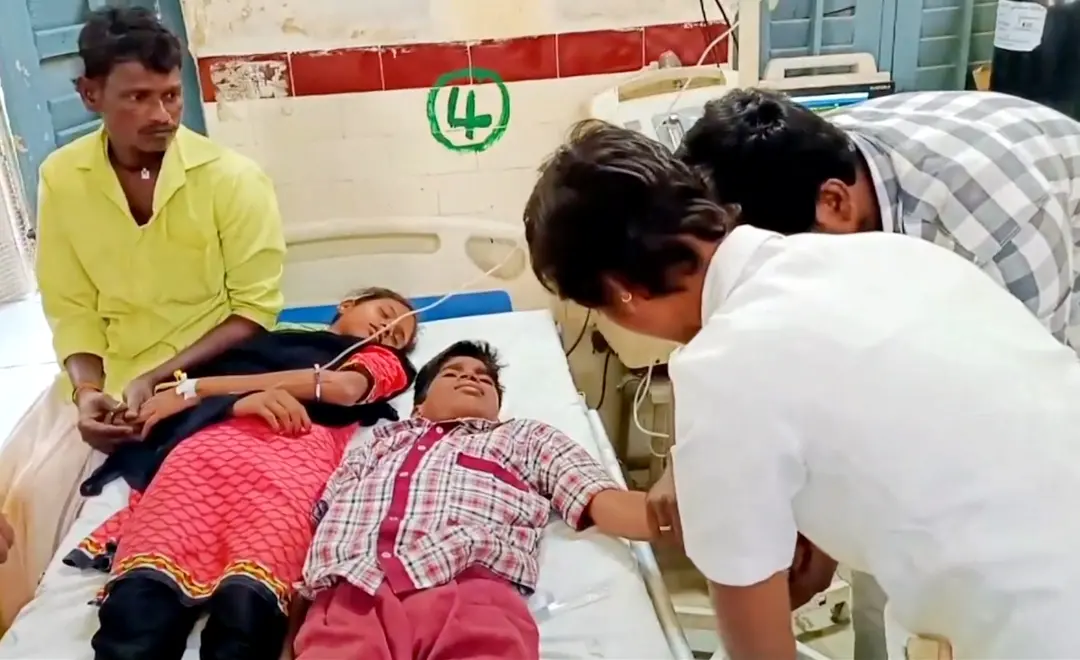 Students, who fell sick due to suspected food poisoning after consuming mid-day meal at a government school, receive treatment at a hospital, in Narayanpet district, Telangana on November 20 | File Photo: PTI