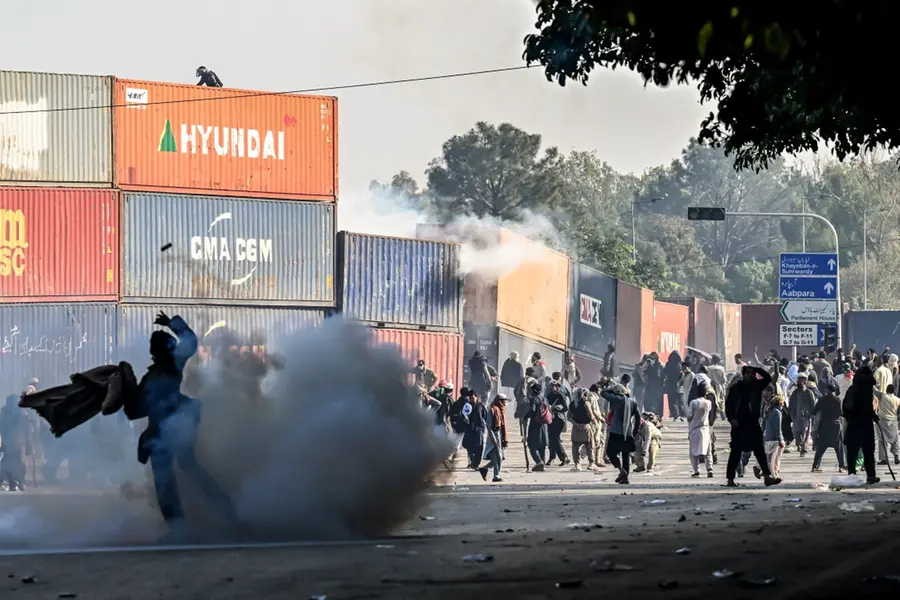 Protests turn violent in Islamabad as Imran Khan’s supporters battle police, at least 6 dead