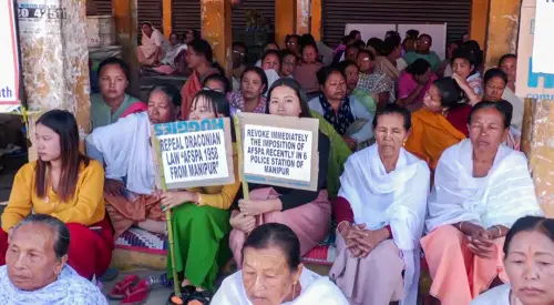 Protest breaks out in Imphal valley after 3 bodies found