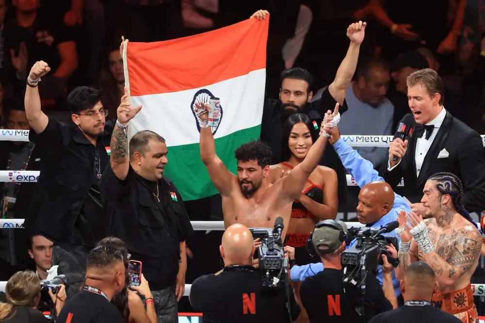 Neeraj Goyat celebrates after defeating Whindersson Nunes | Getty Images via AFP