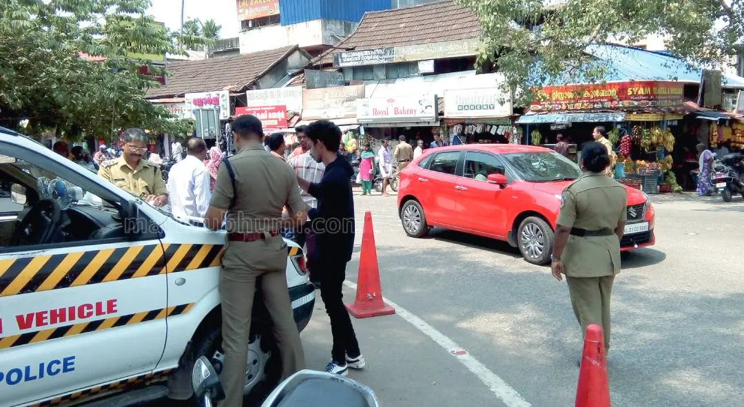 Vehicle inspection | File photo: Mathrubhumi