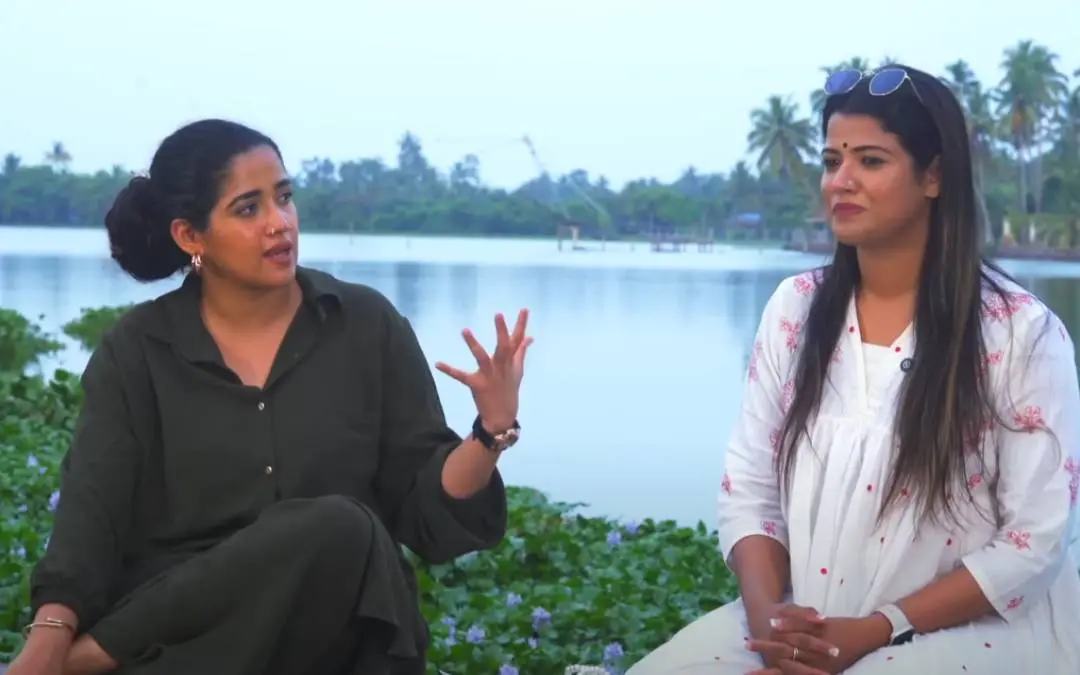 Singer Abhirami Suresh and Amrutha Suresh