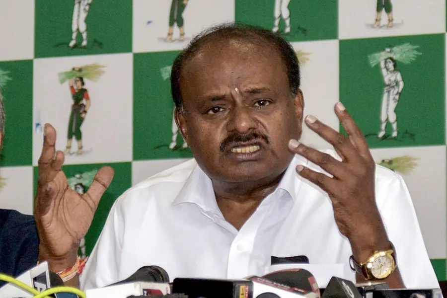 Zameer Khan apologizes for 'Kaalia' remark to Kumaraswamy