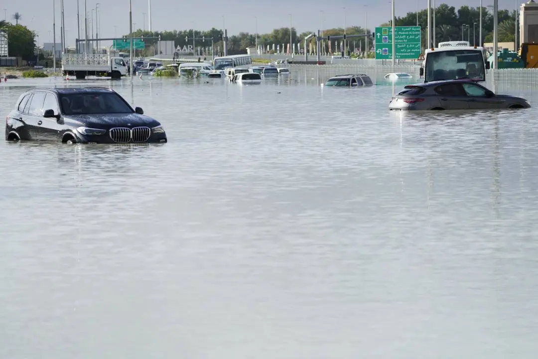Flooded roads in Dubai. l Photo: AP