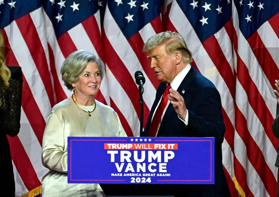 Donald Trump and Susie Wiles | Photo: AFP