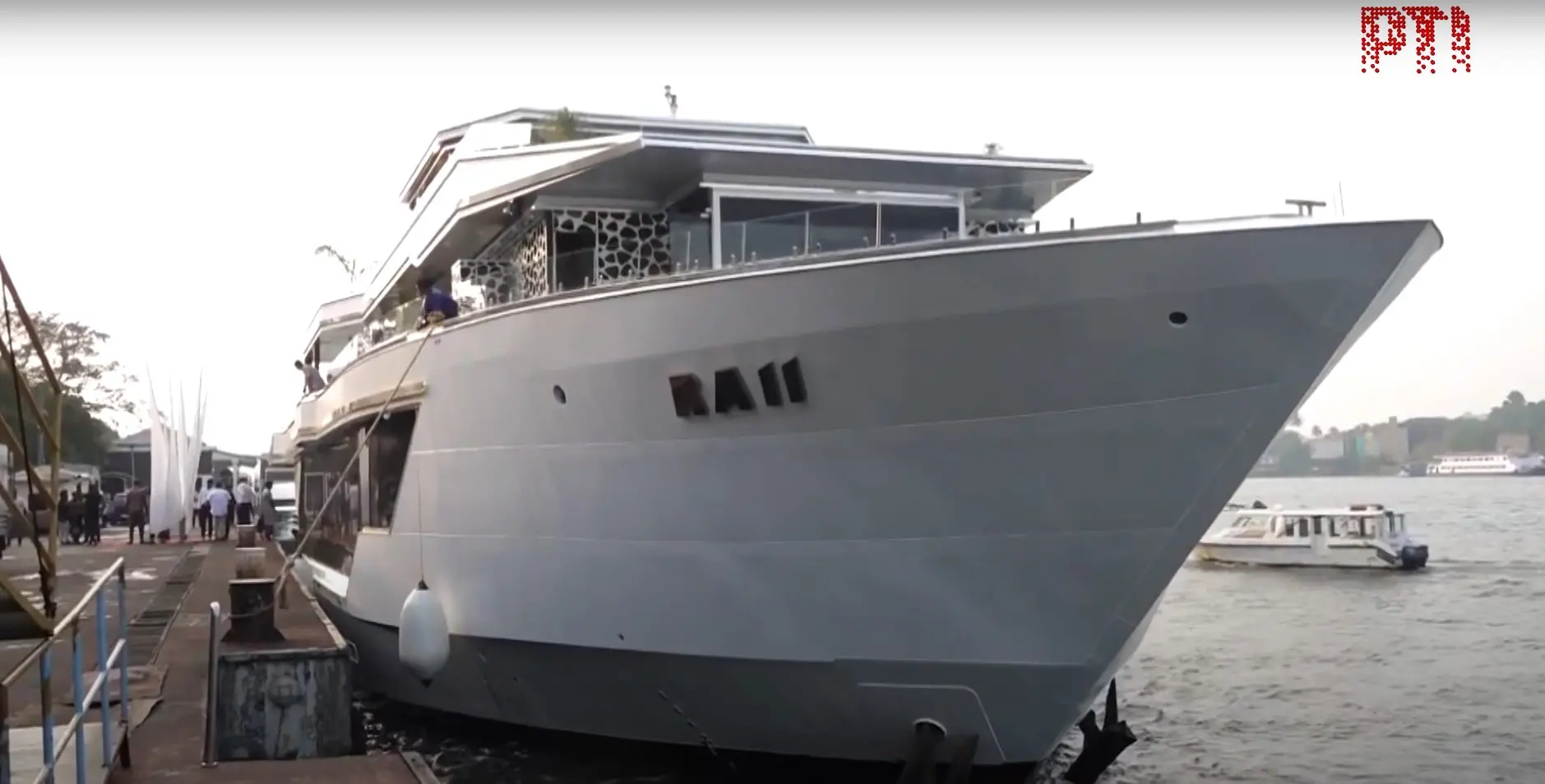 Luxury yacht RA11 | Photo: Screengrab of PTI