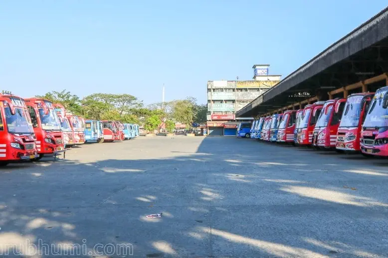സ്വകാര്യബസുകള്ക്ക് ഇനി 140 കിലോമീറ്റര് കടന്നും ഓടാം; ഹൈക്കോടതി വിധിയില് അപ്പീല് നല്കാതെ KSRTC
