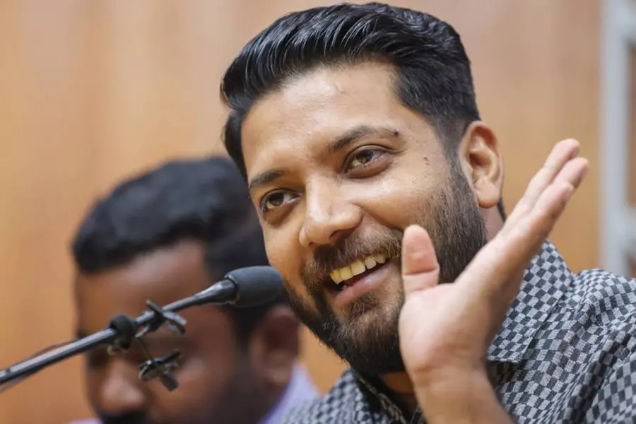 The task undertaken by police in Palakkad is worse than that of thieves, says Shafi Parambil MP
