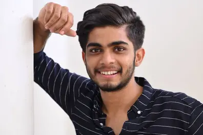 We are very close friends; I really want to work with that actress, says Naslen